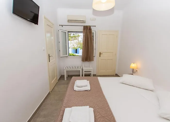 Πανσιόν Mykonos Vouniotis