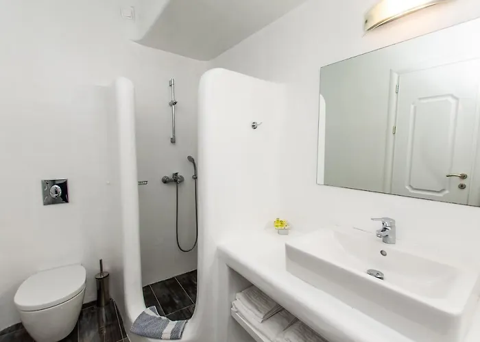 Πανσιόν Mykonos Vouniotis 3*