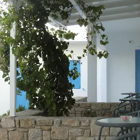 בית הארחה Mykonos Vouniotis 3*