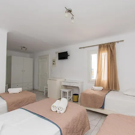 Mykonos Vouniotis Konukevi 3*